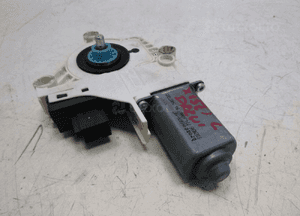 JAGUAR XK X150 SILNICZEK SILNIK SZYBY LEWY 5