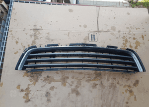 Kratka zderzaka z chromem opel astra h lift 1