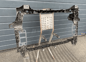 Pas przedni przód wzmocnienie czołowe audi Q7 ii lift 2019- 9