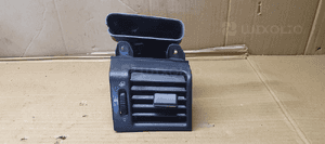 Kratka nawiewu prawa Mercedes W210 A2108312246 2