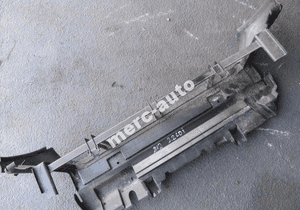 MERCEDES e 212 kierownica powietrza wlot łapacz in