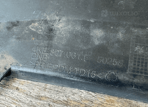 Zderzak przod przedni spoiler dół audi e-tron 4KE s-line 4KE807061E cały 7