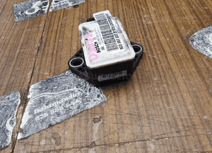 Czujnik 8E0907637A 8E0907637B Przyspieszenia Sensor Czujnik ESP BOSH Audi A4 B6 B7 VW Skoda 13
