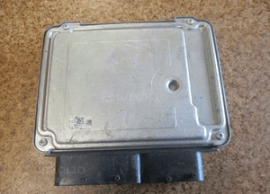 Sterownik silnika audi A3 golf v 1.9TD 03G906021KQ 3