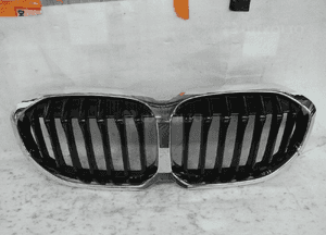 Bmw 1 F40 idealny grill atrapa nerki 1