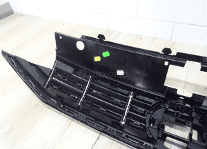 Vw passat B8 lift r-line atrapa grill 3G0853653N 11