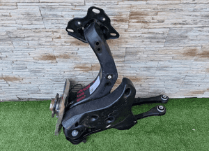 Zwrotnica prawa wachacz tył bmw 2 U06 6894208 1