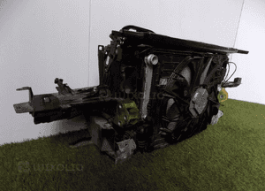 BMW 5 F10 LCI Pas Przedni / Zestaw Chłodnic 12575 9