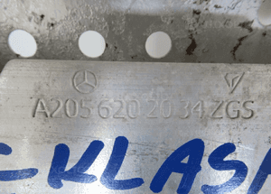 Belka przednia przód zderzaka mercedes c-klasa W205 A2056202034 2014- 8
