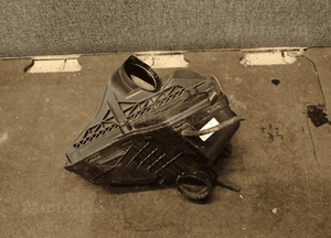 FILTR POWIETRZA OBUDOWA AUDI A4 8K133837 1
