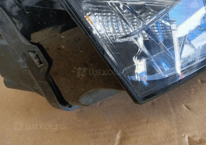 Lampa prawa prawy reflektor led skoda scala 657 19- 3