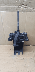Wybierak lewarek biegów 6 biegów Opel Zafira C 8126600010 8126600102 1