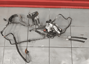 BMW 7 F01 F02 3.0D N57 BLOK ZAWORÓW DYNAMIC DRIVE PRZEWODY WĘŻE KPL ORYG 1