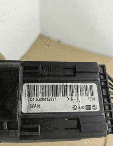 Przełącznik świateł głównych Volkswagen OE 6Q0941531N 3