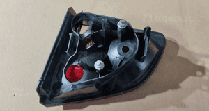Lampa lewa tył tylna w klape peugeot 406 kombi sw 2