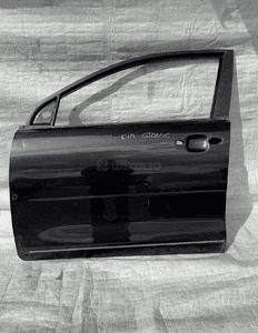 Kia stonic drzwi lewe 1