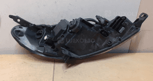 Peugeot 407 coupe lampa przód przednia lewa xenon 3
