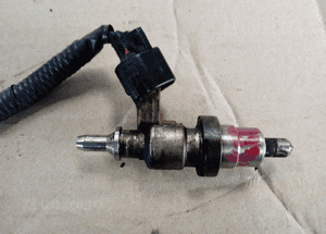 Toyota Avensis  Corolla Verso lift 2.2 D-cat wtryskiwacz 5 1