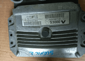 Renault Megane Scenic 2 II komputer sterownik silnika 8200387138   2.0 16V