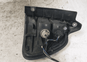 Lampa tylna lewa tył lewo suzuki baleno 8