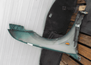 Ford mondeo MK3 przedni blotnik lewy U2 2