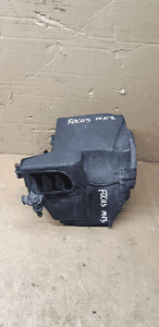 Obudowa filtra powietrza Ford Focus MK3 1.6 TDCI AV61-9600-BF 2