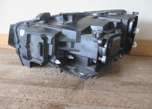 LAMPA PRZEDNIA PRZÓD PRAWA AUDI Q2 FULL LED 2016-2020 16