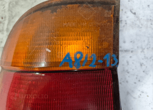 Lampa tylna lewa tył lewo bmw 5 E39 kombi 4