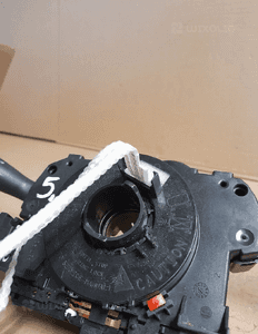 PRZEŁĄCZNIK ZESPOLONY PAJĄK PEUGEOT / CITROEN nr 96660140XT 4