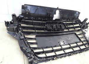 Audi A3 8V3 grill atrapa chłodnicy 8V3853651 11