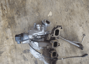 Turbosprężarka vw skoda 1.6 tdi cay 03L253056D 5