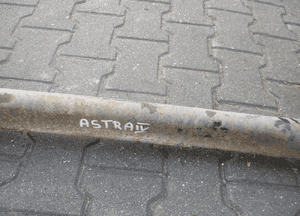 Opel astra iv j oś belka zawieszenie tył 5X115 4