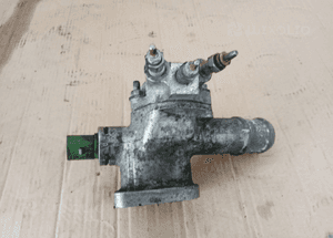 podgrzewacz wody kruciec vw passat b5 a4 b5 1.9tdi 038121145 1