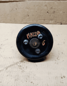 Pompa wody płynu koło Mazda 6 Lift 1.8 16V 1