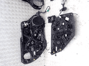 MECHANIZM PODNOŚNIK SZYBY CHRYSLER 300C DOSTĘPNE 4 STRONY 5