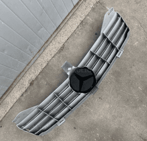 MERCEDES CLS  219 atrapa grill GWIAZDA listwa grila chrom 7