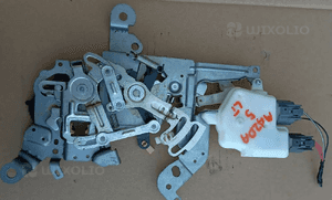 Mazda 5 V centralny zamek drzwi tyl tylnych prawy lewy 1