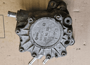 Auidi A4 A6 VW Golf Touran Passat Seat Skoda 2.0 TDI vacum pompa Wacum Vacu podciśnienia 03G145209C 1