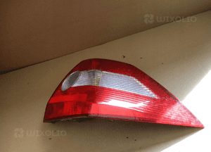 Renault Megane II sedan lampa prawa tylna TYŁ 5