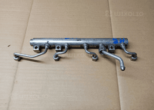 Listwa wtryskowa rurki BMW M5 G30 F90 4.4 V8 7852403 1