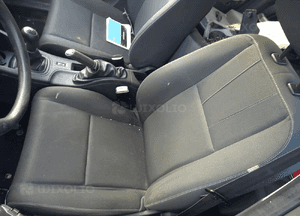 Renault Megane III  fotel przód przedni prawy 2