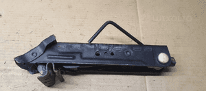 Lewarek podnośnik samochodowy Ford Mondeo MK2 XU5A-17080-AA 2