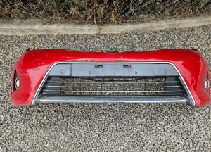 Toyota AURIS II 12-15 zderzak przedni przód PDC kompletny 2