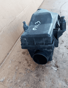 Obudowa filtra powietrza Ford Mondeo MK3 1.8 16V 1S71-9600-AE 5