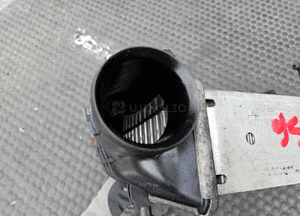 Intercooler 8E0145805L Lewy Chlodnica Powietrza Turbiny 1.8 T Turbo AUDI A4 B6 B7 17