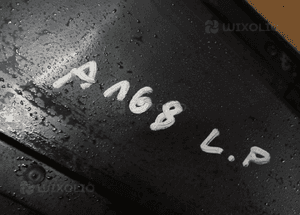 Boczek tapicerka lewy przód Mercedes A168 A1687201970 4