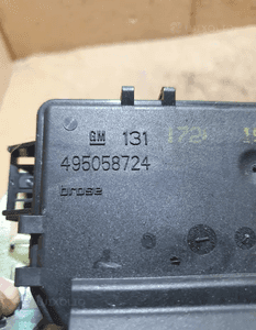 Zamek klapy bagażnika opel astra  nr 495058724 2