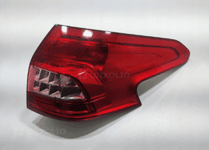 Lampa prawa tył tylna błotnika citroen C5 iii X7 kombi 2008-2011 2