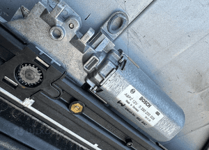 MERCEDES  CL 215 szyberdach szkło mechanizm 6