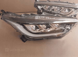 Lampa przód przednia full led prawa lewa toyota yaris iv 4 24R uk 3